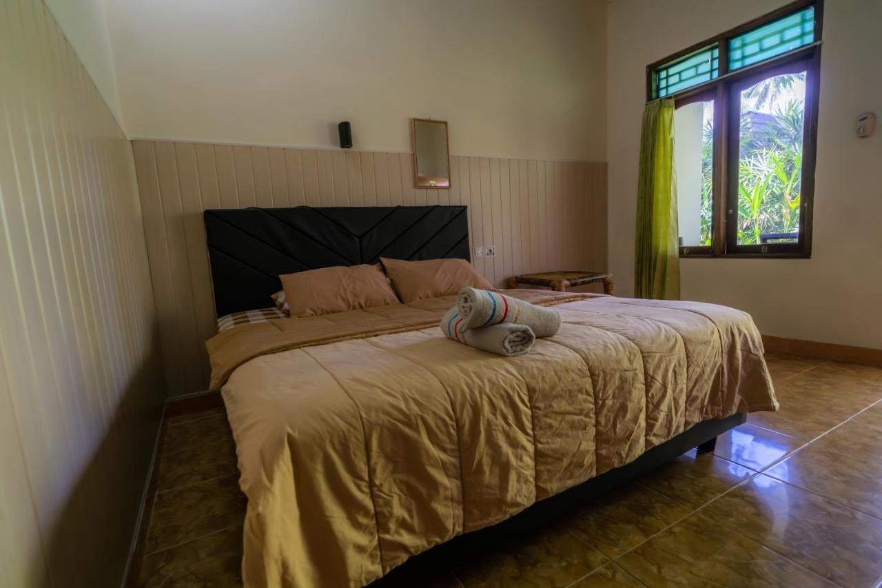 Family Garden Homestay Senggigi Buitenkant foto