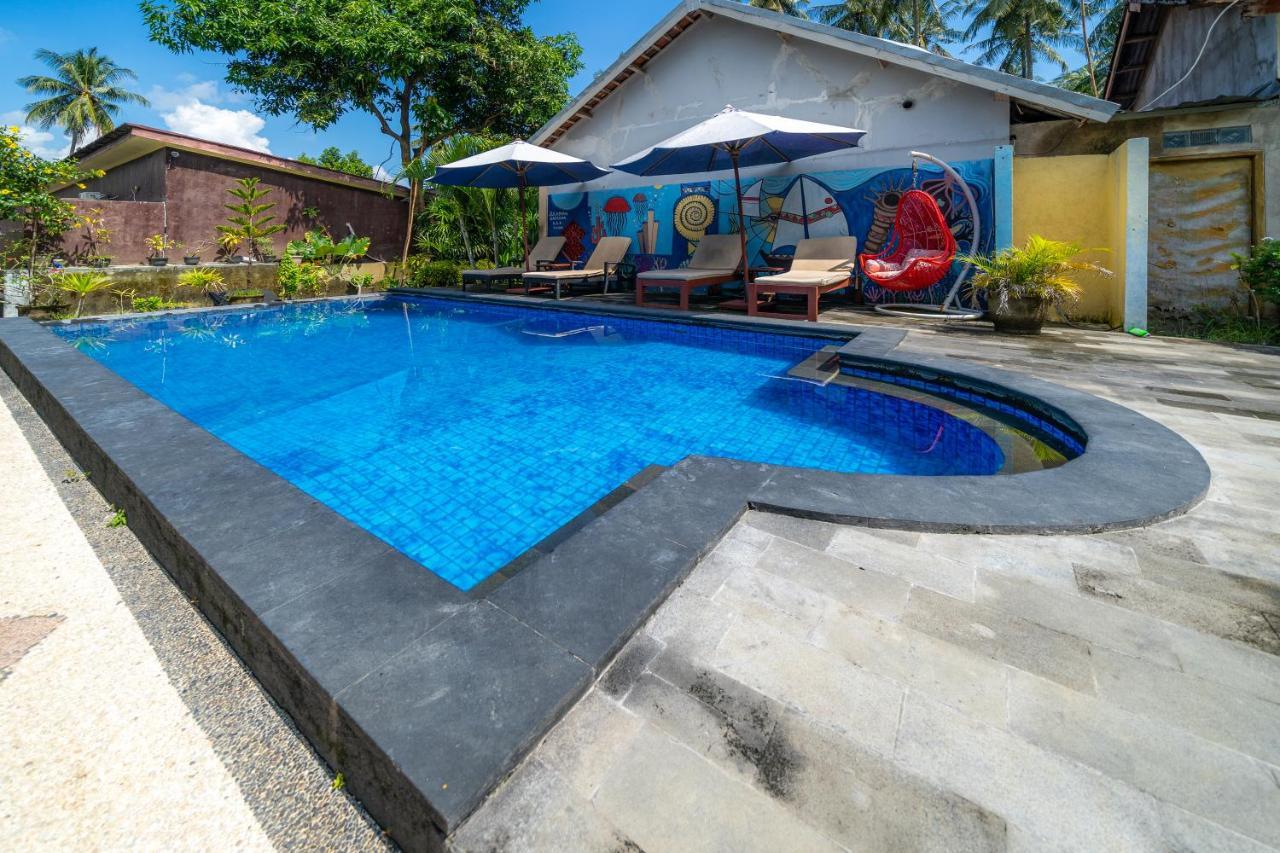 Family Garden Homestay Senggigi Buitenkant foto