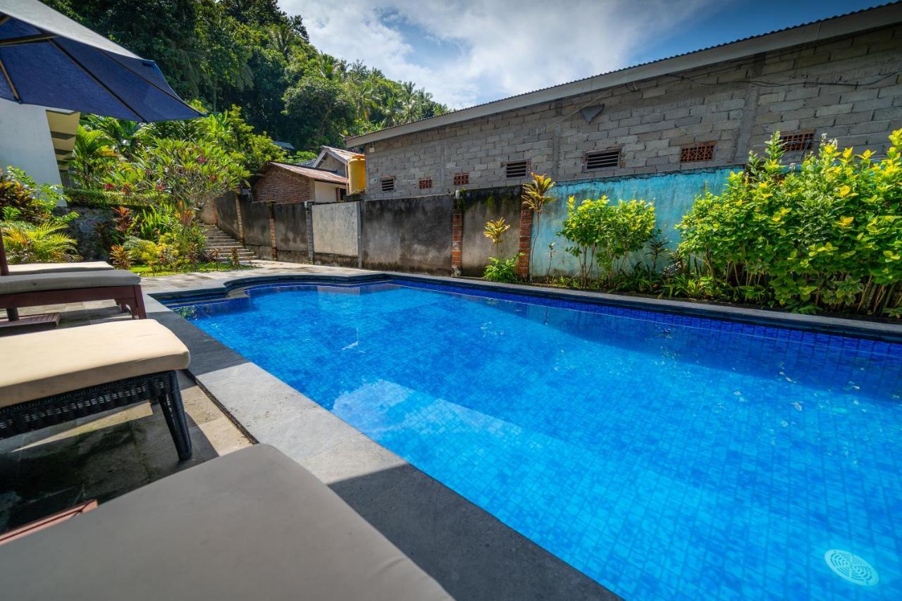 Family Garden Homestay Senggigi Buitenkant foto