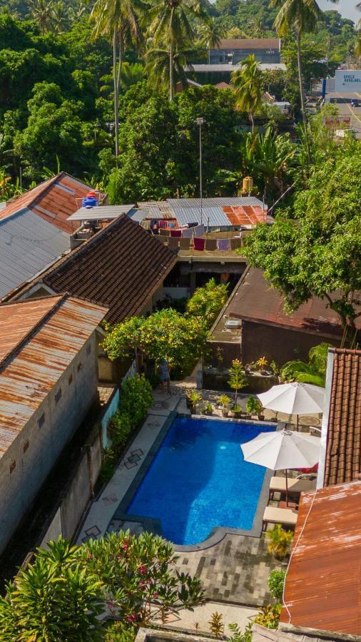 Family Garden Homestay Senggigi Buitenkant foto