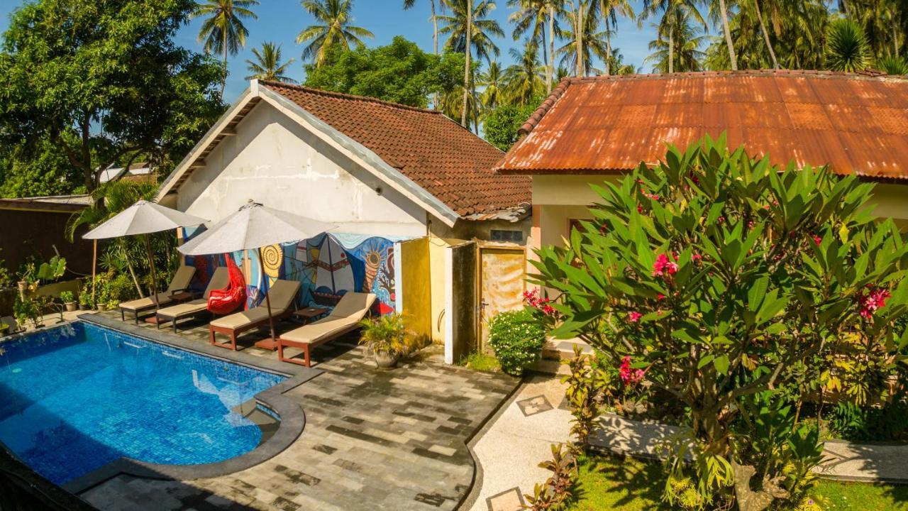Family Garden Homestay Senggigi Buitenkant foto