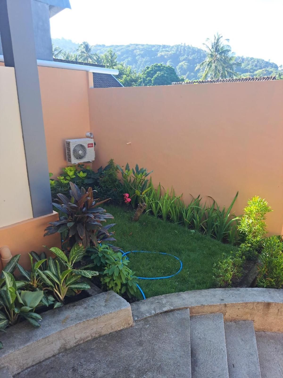 Family Garden Homestay Senggigi Buitenkant foto