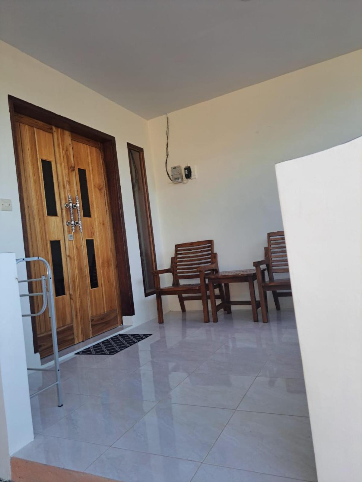 Family Garden Homestay Senggigi Buitenkant foto